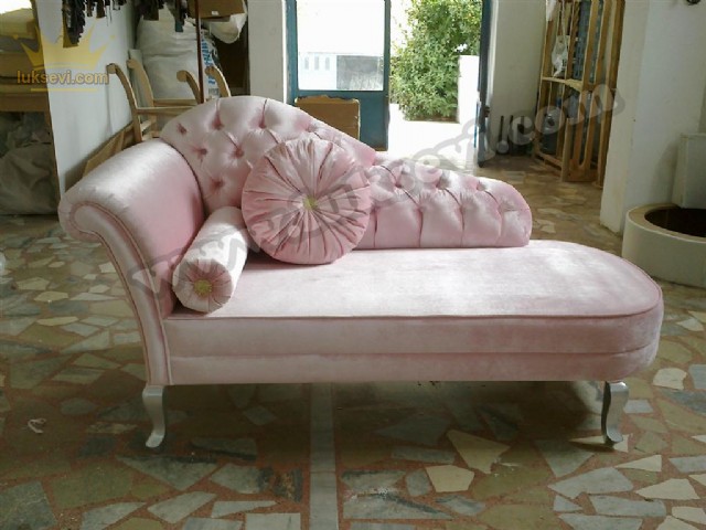 Pembe Josefin Koltuk Modeli