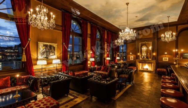 Hakiki Deri Koltuklar Sedirler Otel Restoran İşleri