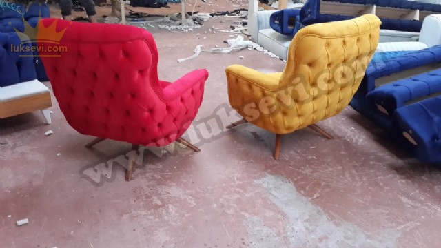 Kapitoneli Sarı Kırmızı Berjer Koltuk
