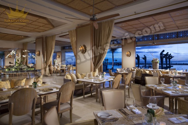 Otel Ve Restoranlar İçin Lüks Masalar Koltuklar Ve Sandalyeler