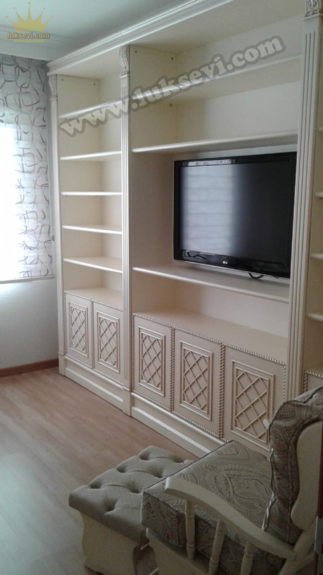 Tv Üniteli Kitaplık, Gümüşlük