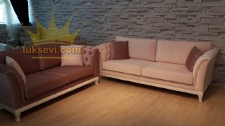 Venüs Koltuk Takımı Lüks Kapitone Kolçaklı Ahşap Baza Ayaklı